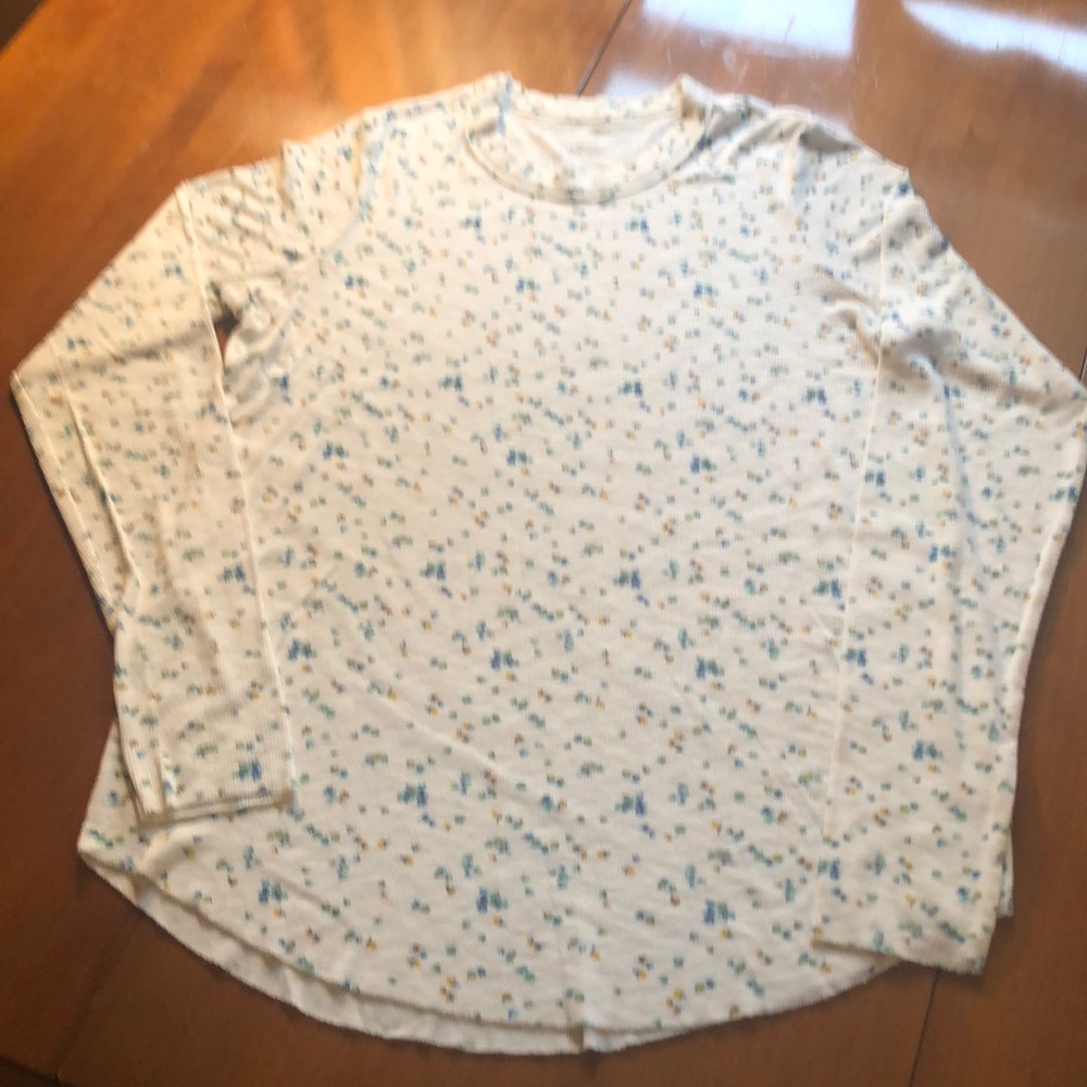 Aerie Floral Long Sleeve crew neck t-shirt